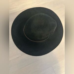 Black wool cowboy hat